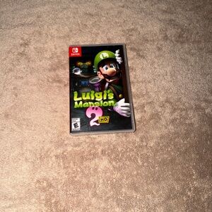 Nintendo Luigi's Mansion 2 HD for Switch - Green and Black